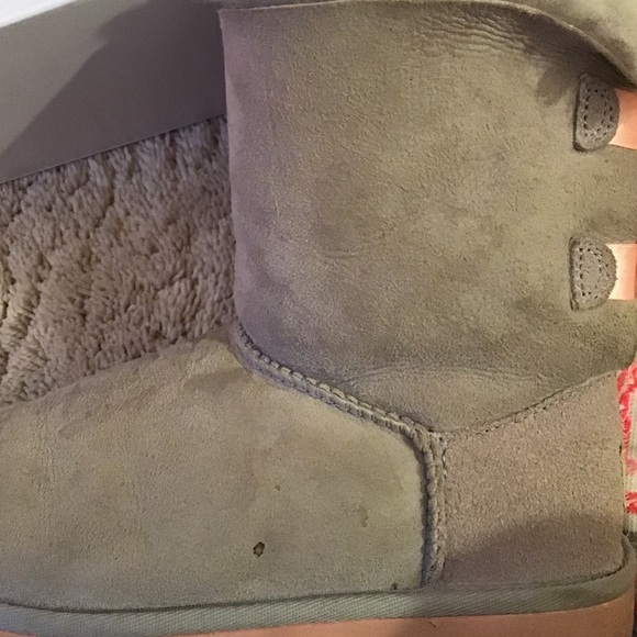 UGG boots!! - Picture 4 of 4